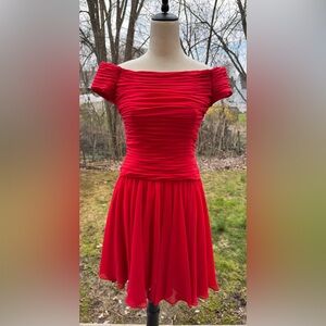 AJ Bari Women's Size 6P Off Shoulder Red Chiffon Mini Dress